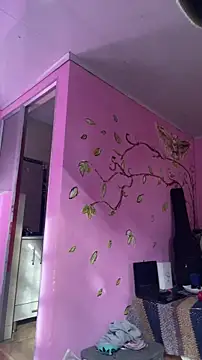 Snapshot of Tania_Gate chatting on 11-01-25, 08:33 Tania Gate online show from 11-01-25, 08:33