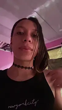 Snapshot of Tania_Gate chatting on 11-11-25, 08:20 Tania Gate online show from 11-11-25, 08:20