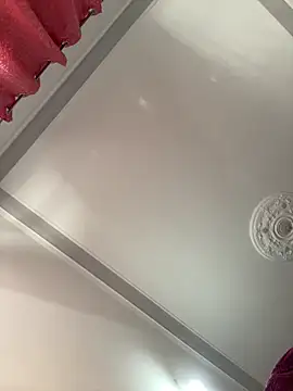 Roubi99six online show from 04-23-26, 11:42