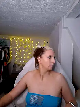 SexyJulia21 online show from 03-13-25, 12:13