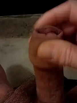 69dagosto online show from 12-16-25, 04:28