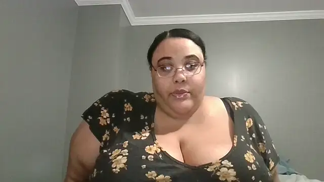 Snapshot of SexyBBW10790 chatting on 05-01-26, 11:31 SexyBBW10790 online show from 05-01-26, 11:31