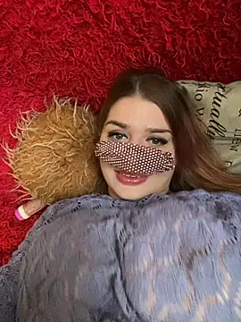 Snapshot of 88Ssara_Ffan88 chatting on 10-28-25, 10:19 88Ssara Ffan88 online show from 10-28-25, 10:19