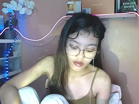 skinny gracie online show from 12-05-25, 12:30