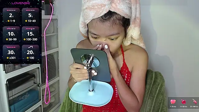 skinny gracie online show from 04-27-26, 01:47