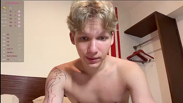Snapshot of walter_cute chatting on 03-20-26, 11:48 walter cute online show from 03-20-26, 11:48