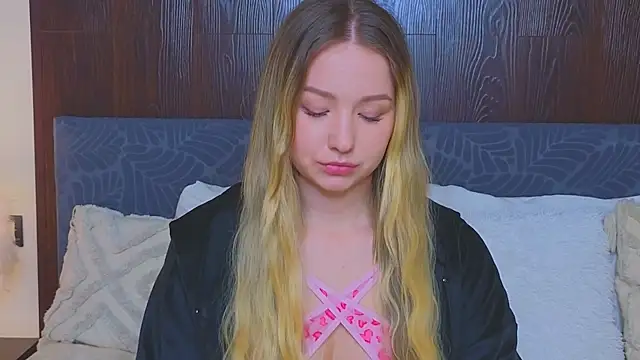 LeeAmy online show from 09-19-25, 06:52