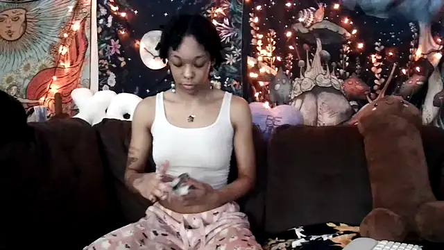 Snapshot of godisdepleasure chatting on 04-06-26, 02:51 godisdepleasure online show from 04-06-26, 02:51