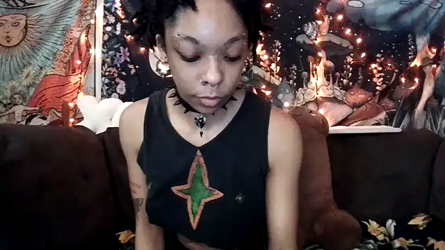 Snapshot of godisdepleasure chatting on 04-11-26, 04:22 godisdepleasure online show from 04-11-26, 04:22
