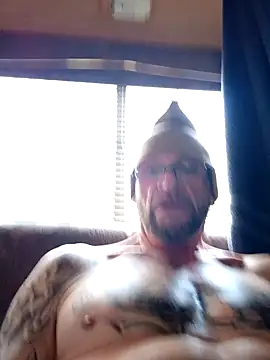 ShawnandDani7074 online show from 12-19-25, 05:20