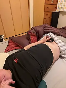 oyu kun online show from 04-25-26, 01:52