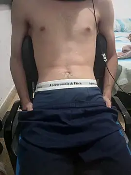 Snapshot of shazam_billy77 chatting on 03-05-26, 12:39 shazam billy77 online show from 03-05-26, 12:39