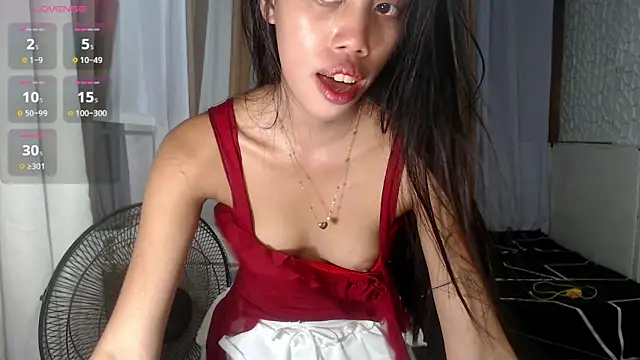 kourtneyluv  online show from 04-24-26, 06:05