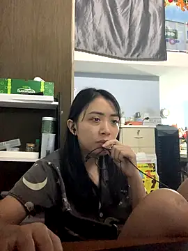 Minee1202 online show from 12-16-25, 02:27