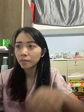 Minee1202 online show from 12-17-25, 01:00