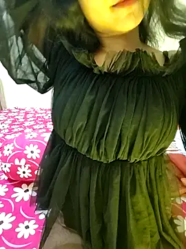 Snapshot of Snaya-baby chatting on 09-14-25, 05:56 Snaya-baby online show from 09-14-25, 05:56