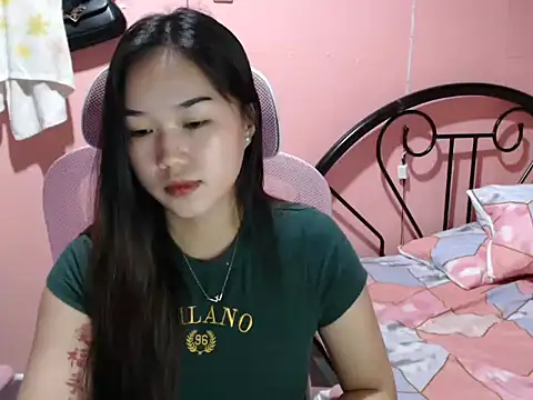 Snapshot of Wynxx chatting on 11-16-25, 06:41 Wynxx online show from 11-16-25, 06:41