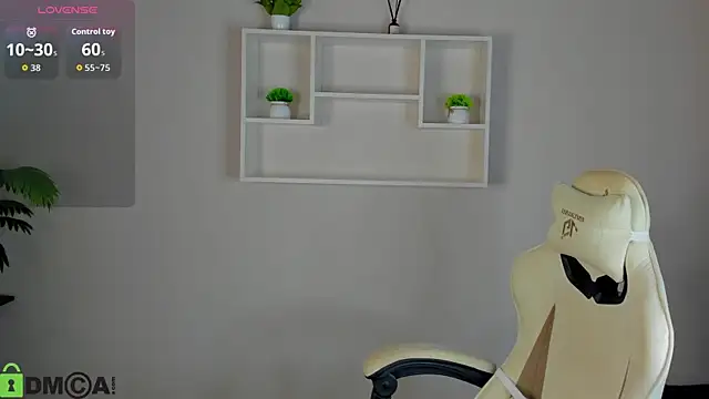 Allice Cox online show from 10-29-25, 01:08