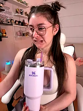 Sharon 07 online show from 10-04-25, 12:08