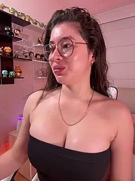 Sharon 07 online show from 10-15-25, 11:38