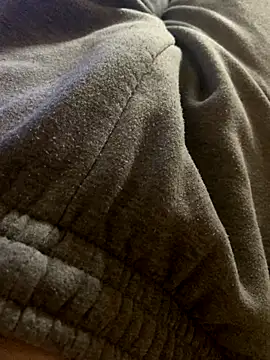 MuzzyFacing online show from 10-02-25, 12:56