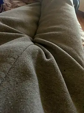 MuzzyFacing online show from 02-07-26, 01:26