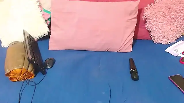 AmazingDarkDoll online show from 12-02-25, 12:38