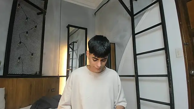 Dani mc1 online show from 09-25-25, 11:25