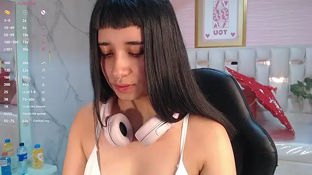 allyssa bellini s online show from 10-10-25, 09:03