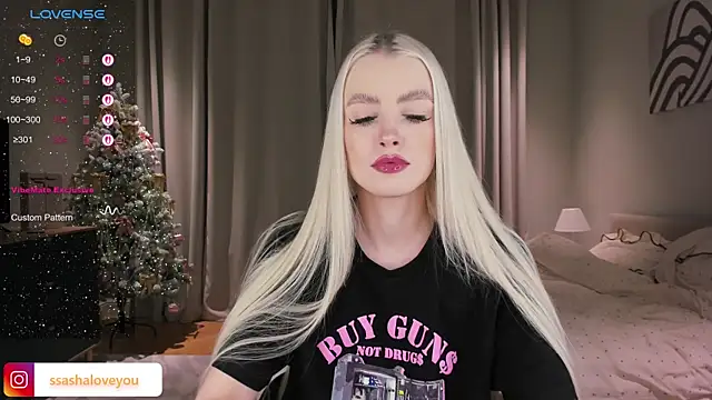 Snapshot of sashaloveyou chatting on 01-07-26, 10:23 sashaloveyou online show from 01-07-26, 10:23