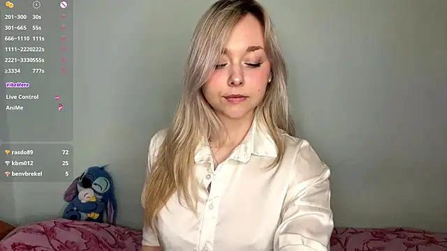 AccaCroyle online show from 04-26-26, 04:59