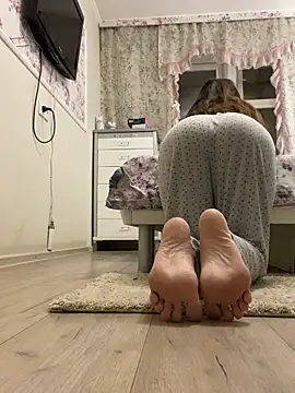 Snapshot of missevacrystal chatting on 11-16-25, 04:23 missevacrystal online show from 11-16-25, 04:23