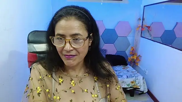 AmandaPeet online show from 09-11-25, 08:09