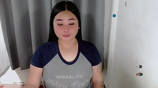 Yhana Slut online show from 09-22-25, 01:13