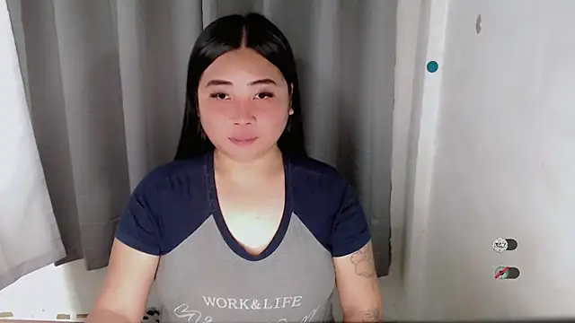 Yhana Slut online show from 09-25-25, 04:27