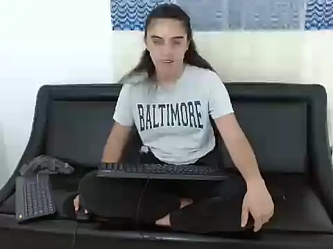 Arieeel 09 online show from 09-18-25, 11:51