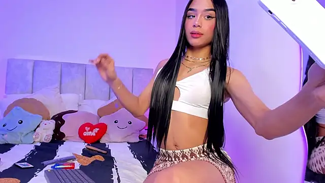 Baby Steff online show from 10-20-25, 03:51