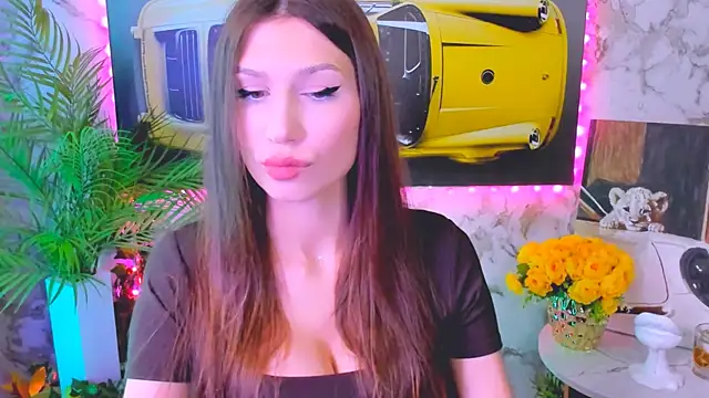 Snapshot of Mollyinyourmind chatting on 10-07-25, 12:35 Mollyinyourmind online show from 10-07-25, 12:35