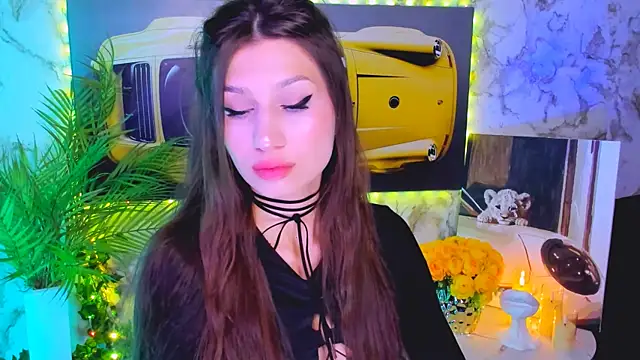 Snapshot of Mollyinyourmind chatting on 10-21-25, 06:41 Mollyinyourmind online show from 10-21-25, 06:41