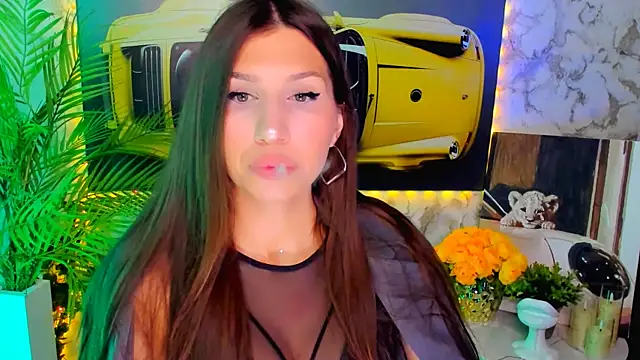 Snapshot of Mollyinyourmind chatting on 11-06-25, 04:57 Mollyinyourmind online show from 11-06-25, 04:57