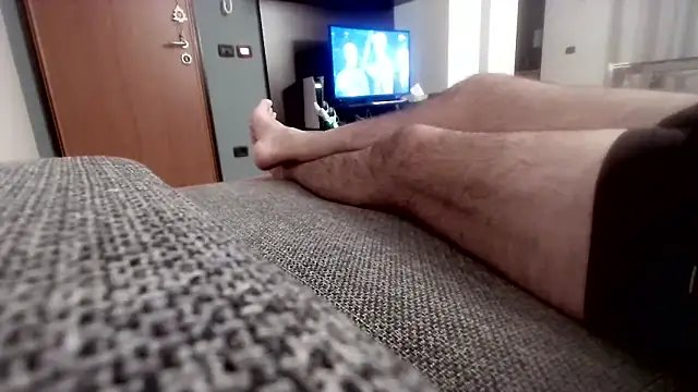 cucciolotto76 online show from 11-16-25, 07:52