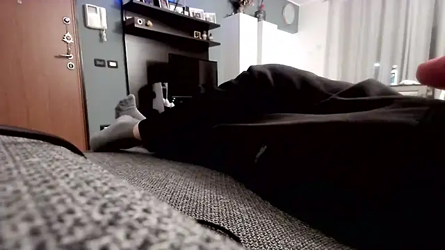 cucciolotto76 online show from 01-12-26, 09:20