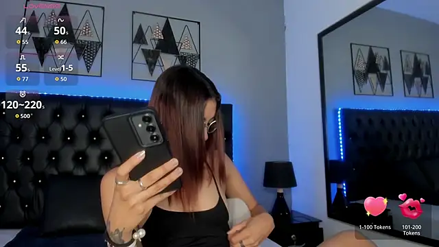 Snapshot of Ebonysweet__ chatting on 10-27-25, 07:40 Ebonysweet online show from 10-27-25, 07:40