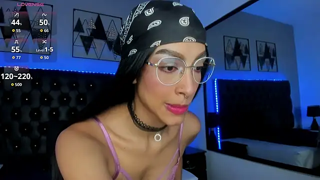 Snapshot of Ebonysweet__ chatting on 11-11-25, 07:58 Ebonysweet online show from 11-11-25, 07:58