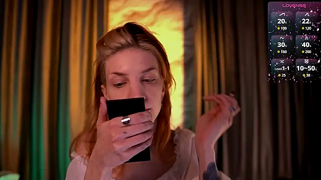 Snapshot of WendyGilber chatting on 01-18-26, 12:53 WendyGilber online show from 01-18-26, 12:53