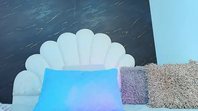 Roxana gomez online show from 06-12-26, 03:16