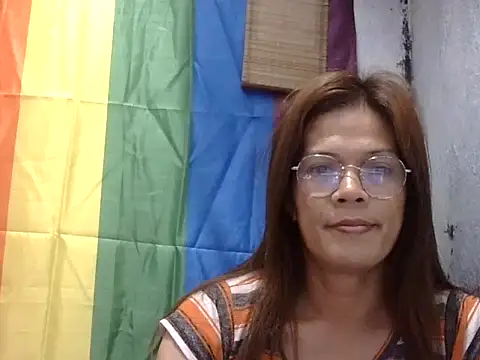 juicycum069 online show from 04-26-26, 08:17