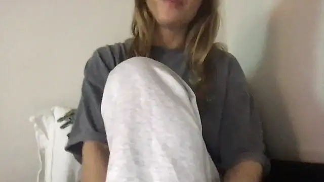 sweetceeme online show from 04-11-26, 09:13