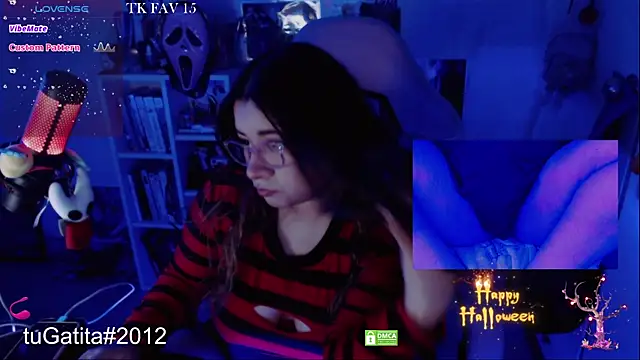 Pink girl0n online show from 11-02-25, 09:22