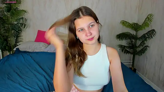 Elle Ellise online show from 09-13-25, 12:43